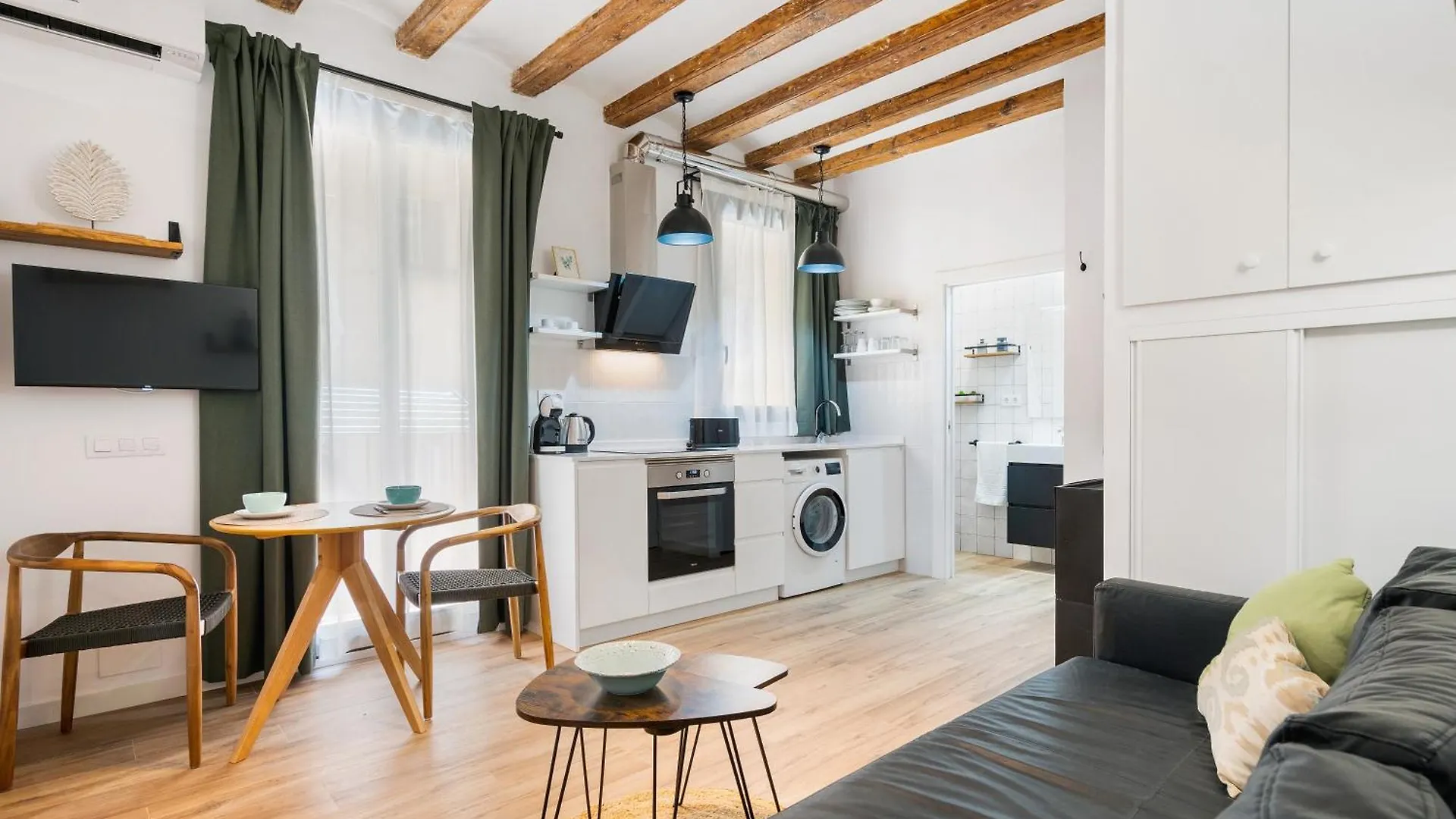 Lodging Apartments Almirall Beach 21 Barcelona